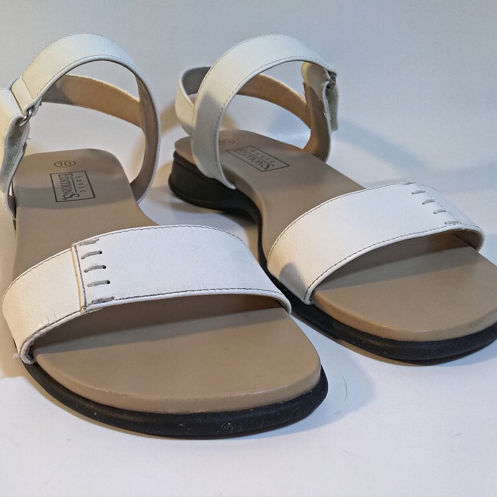Basic Editions White Flat Sandals Size: 10 - image 2